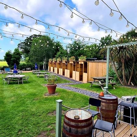 فندق The White Hart Newenden المظهر الخارجي الصورة