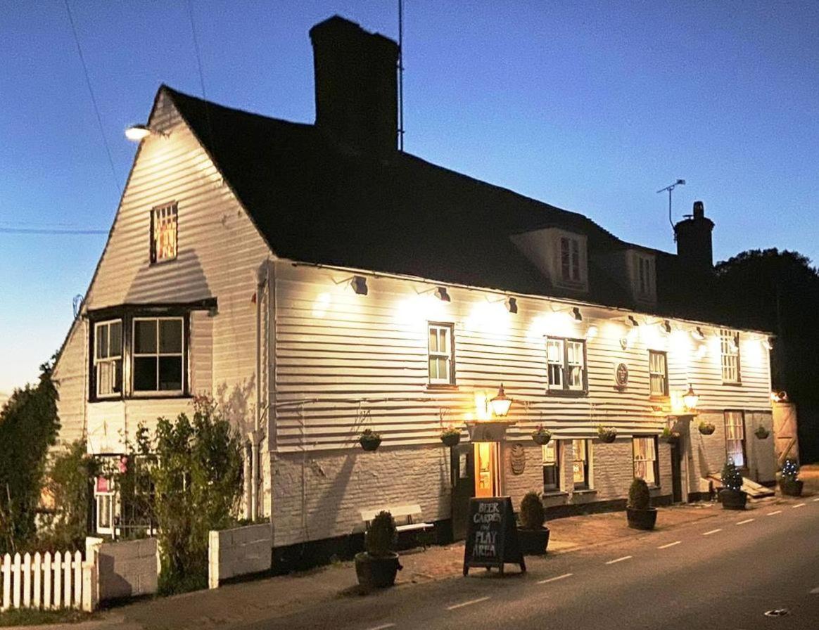 فندق The White Hart Newenden المظهر الخارجي الصورة