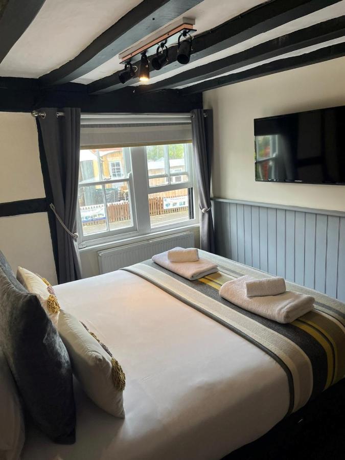 فندق The White Hart Newenden المظهر الخارجي الصورة
