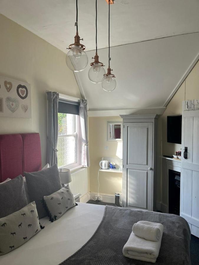 فندق The White Hart Newenden المظهر الخارجي الصورة